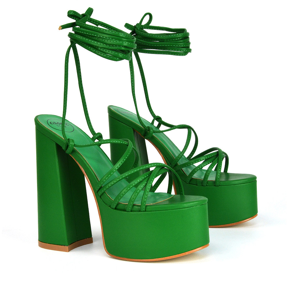 These 5 Shoes Will Convert You to the Green Heel Trend - JewelsTrends