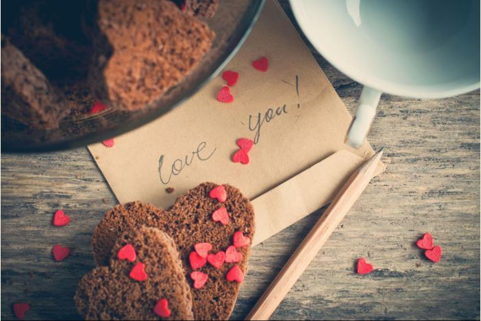Saying I Love You with Jewelry: A Guide to Non-Engagement Gift Giving